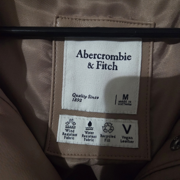 Abercrombie & Fitch Light Brown Puffer Vest - Picture 3 of 6
